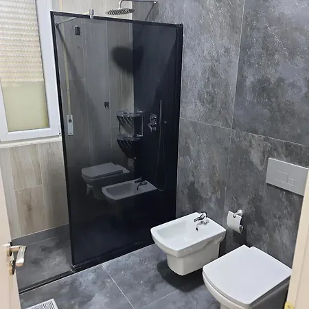 Apartment Marco's Spacious Tirana